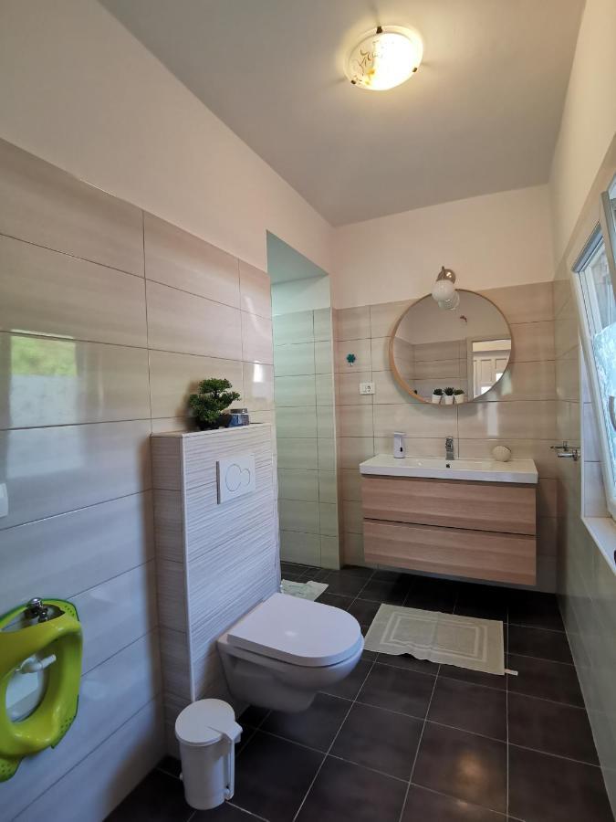 Apartmaji Vila Antonia 波尔托罗 客房 照片