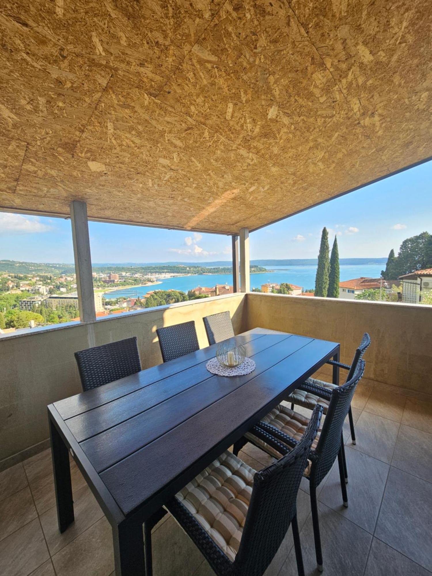Apartmaji Vila Antonia 波尔托罗 外观 照片